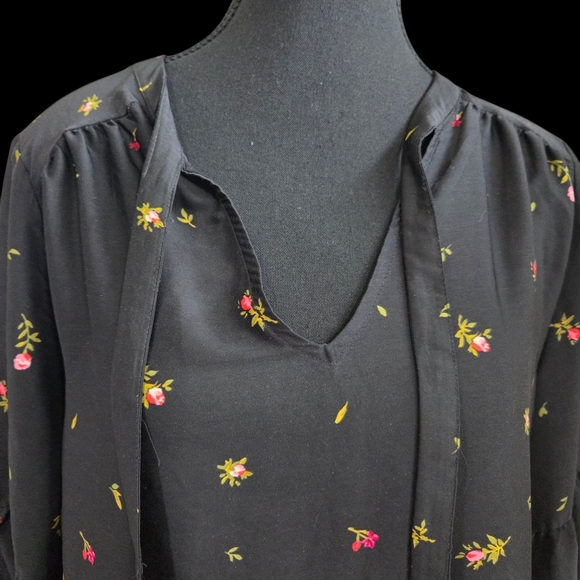 Old Navy Black Floral Midi Dress With Bell Sleeves Size Med - Picture 3 of 8